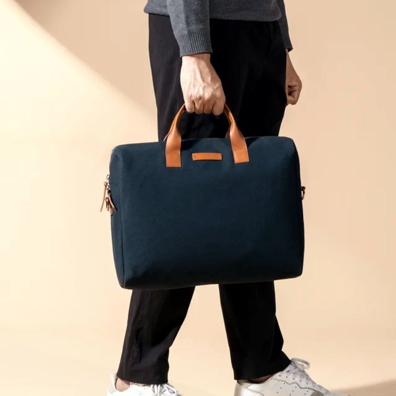 Midnight Blue City Compact Fleet Messenger Bag